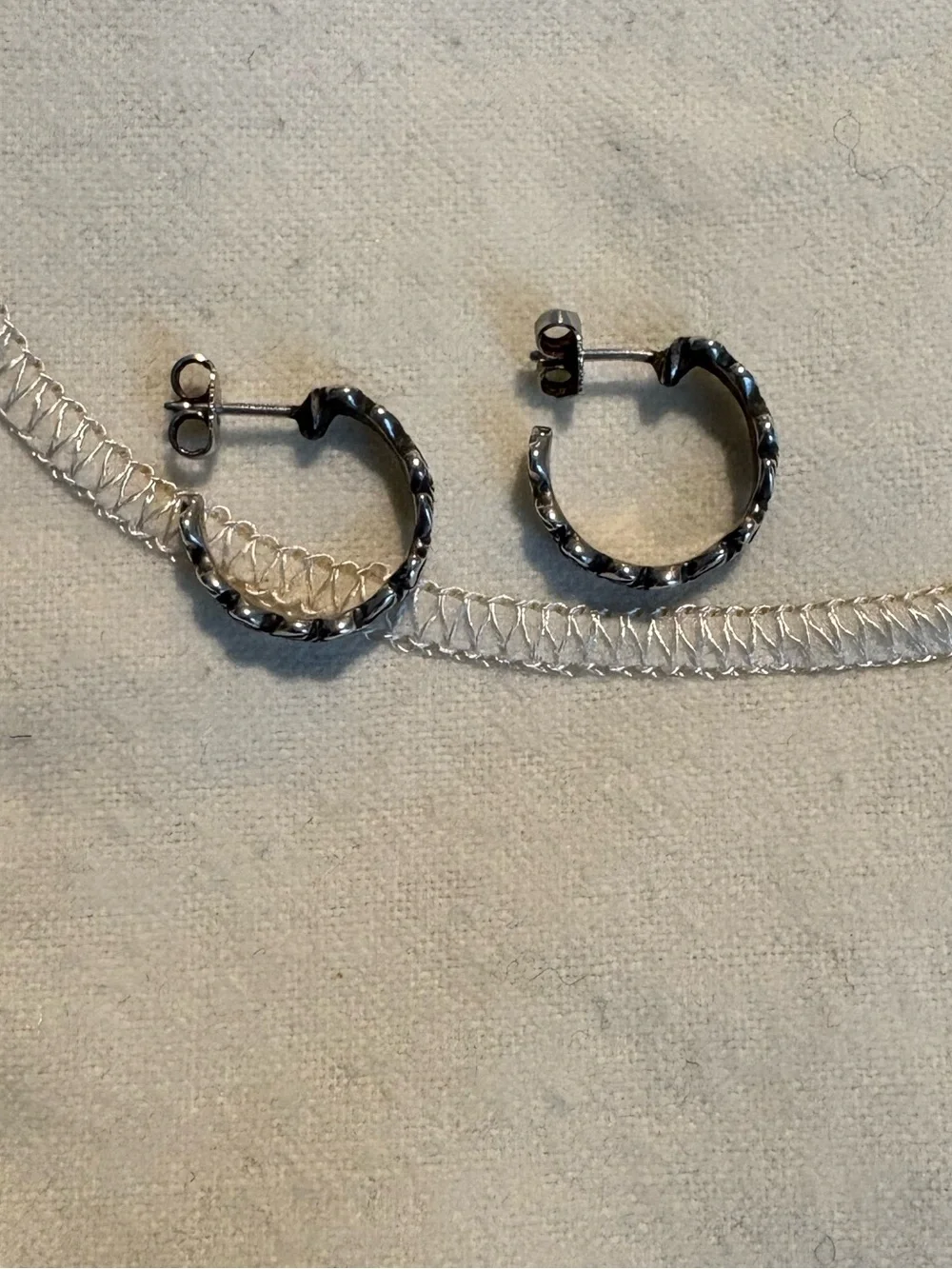 James Avery Retired Rose Hoop Earrings 🥀